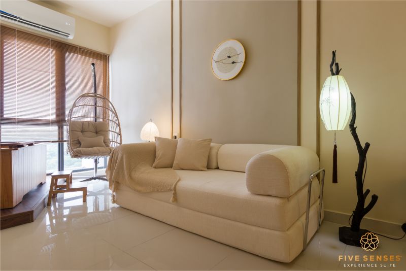 Japandi Premium Studio with Bathtub - room photo 4